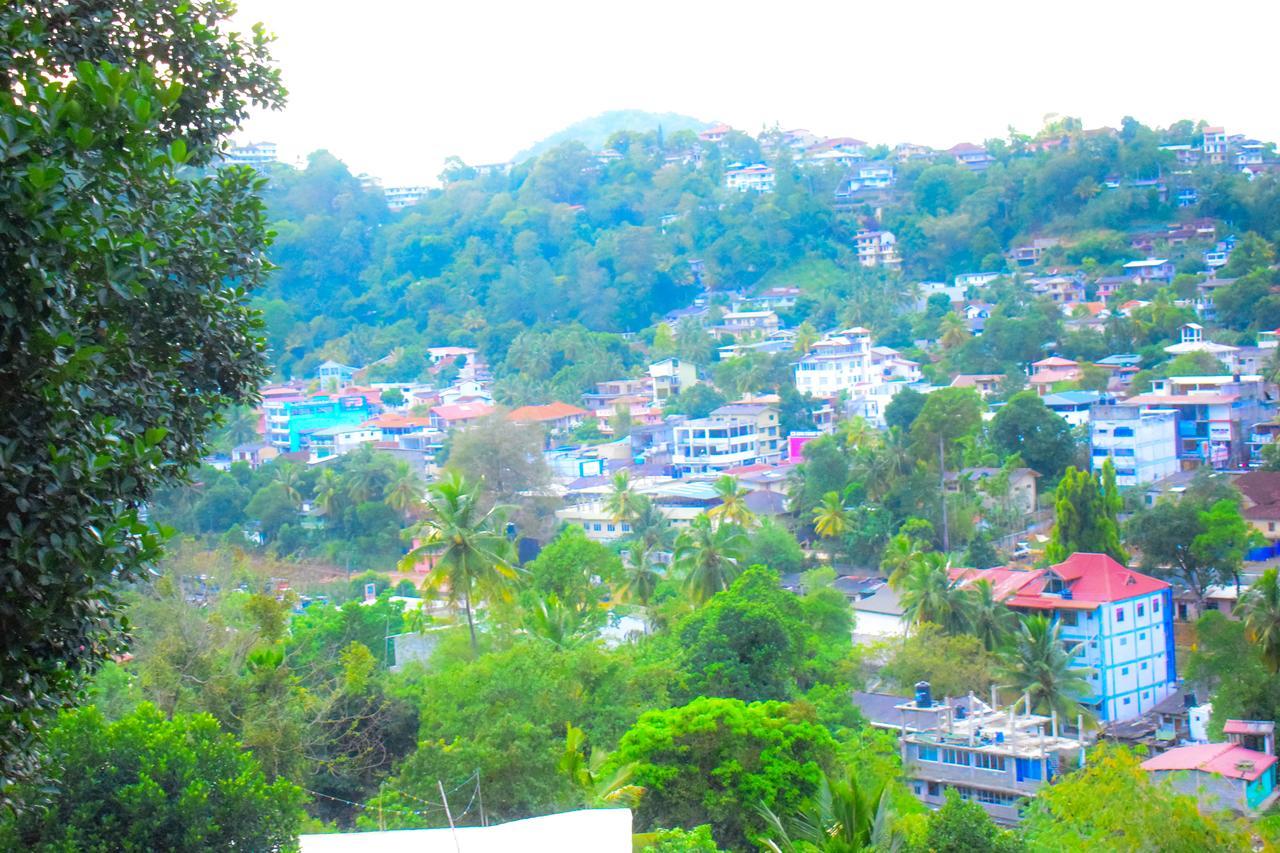 Unique View Kandy Exterior foto